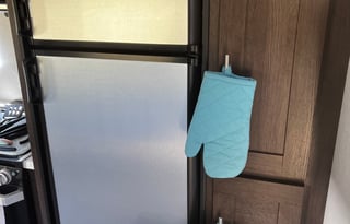 Shawhan Family Frenchies Toy Hauler