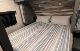Volante - 2 Bath, King Bed & Bunk Room!