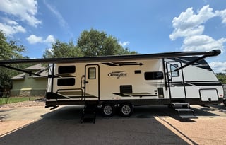 2021 Grand Design Imagine 2800BH Travel Trailer