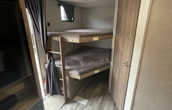 Rear bunkbeds