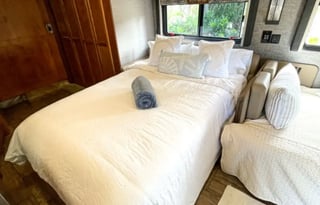 MEMORY MAKER: 2020 Tiffin Open Road - GlampersCA