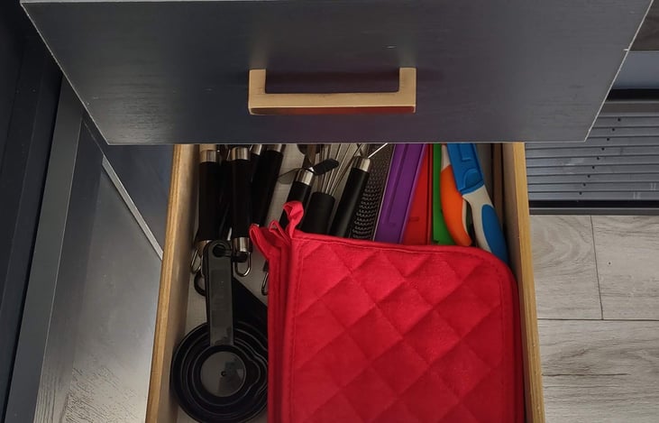utensil drawer