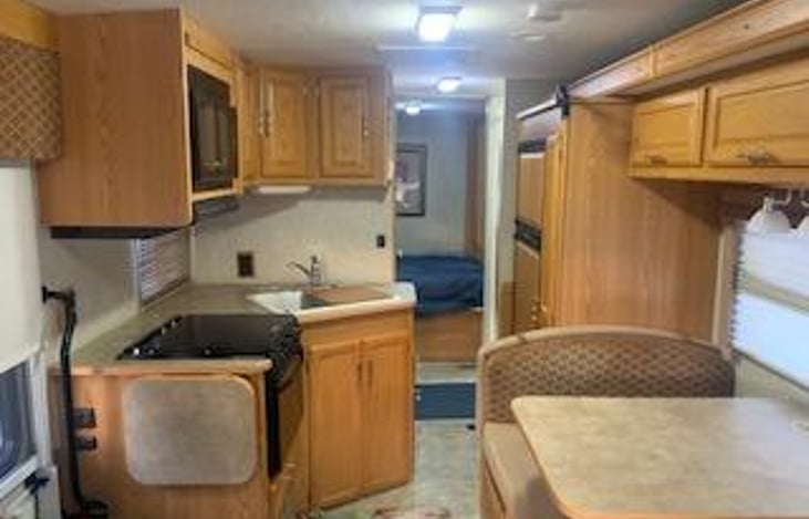 Like new Kitchen gas stove, counter sink never use.
Dining table/Bench/full bed