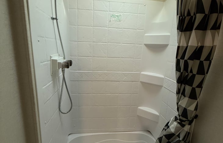 Bath/Shower