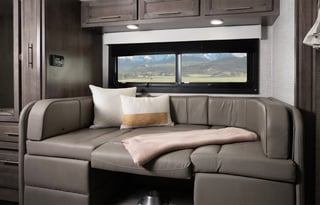 2025 Entegra Coach Qwest SE 24L 25' Class C diesel