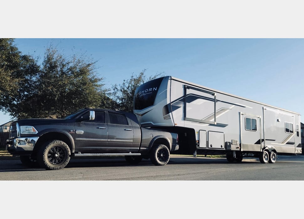 Fifth Wheel rentals in New Braunfels