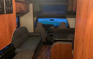 2012 Coachmen RV Freelander 26QB Ford 450