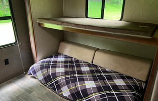 Extended Season Ready! kiddos and fidos friendly