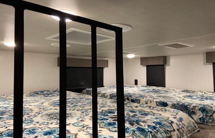 Loft with two bunk mattresses