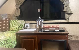 Tracey & Chris's RV