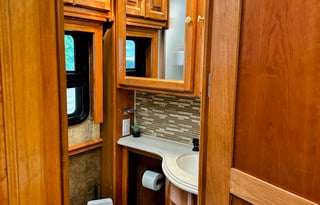 Luxury Motor Coach | Delivery Avail | F1 • SXSW