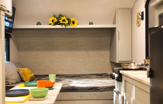 Bunk Beds!  Easy Tow! Sleeps 4 or 5!