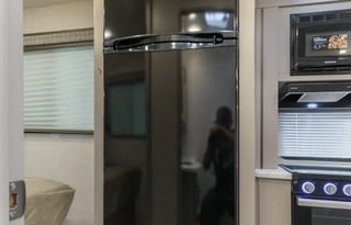 C21*NEW* 2025 Chateau Sleeps8 Luxury Private Suite