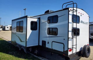 The Fabulous Farmer's Bullet Rental