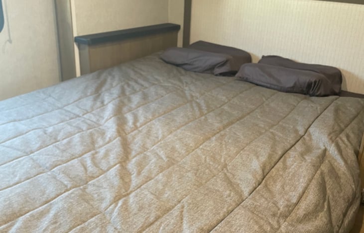 Queen bed with locking door