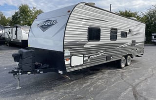 2019 Prime Time RV Avenger 26BH
