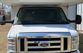 FUNMOBILE! 2021 Thor Motor Coach Quantum SE SE28 Ford