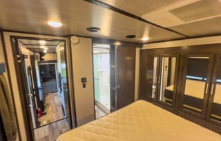 2021 Dutchmen Voltage 4135