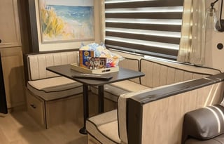 Jane’s RV Rentals