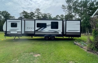 2022 Palomino Puma 32BHFS