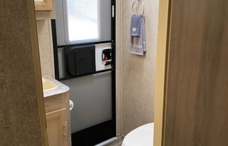 "D and R's Home Away From Home RV Rental"