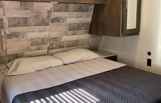 2021 Coleman Lantern 285BH