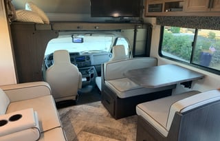 2021 Forest River RV Sunseeker 3270S Ford
