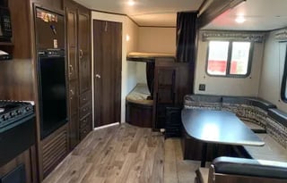 Family approved 1/2-ton towable Jayco w/bunks