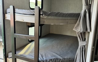 Gray's family getaway