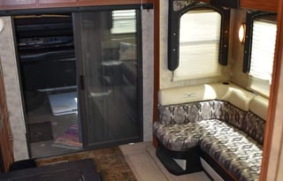 2010 Keystone RV Fuzion 302