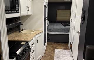 Fully Stocked Thor Ace 28 Ft Class A RV Sleeps 5