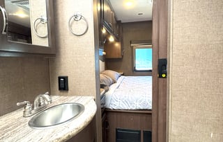 2019 Thor Motor Coach A.C.E. 30.2