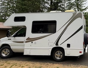 Thor Motor Coach Majestic 19G