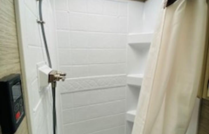 Full shower with hot and cold water