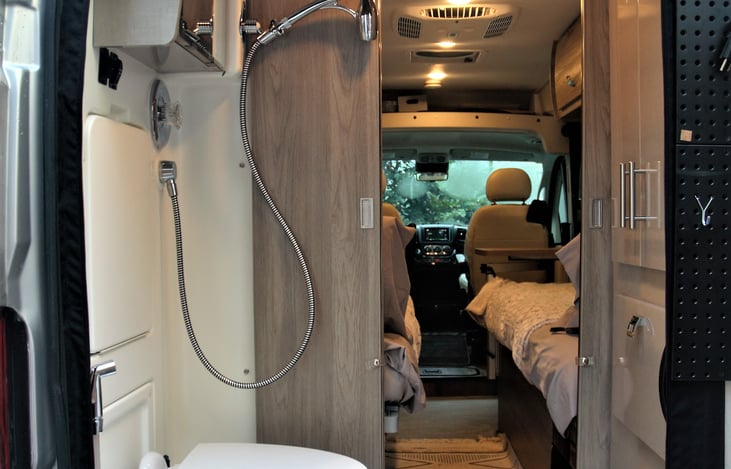 Back bathroom and shower room.