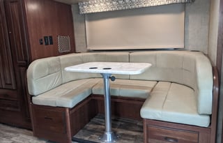 Mercedes-Benz Sunseeker MBS