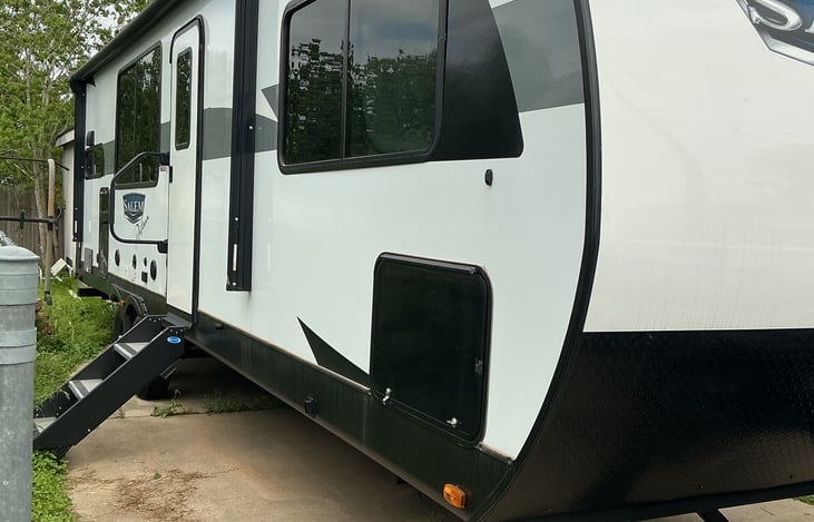 in a good size entry door