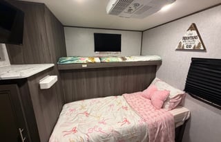 2021 Dutchmen RV Kodiak Ultimate 3321BHSL
