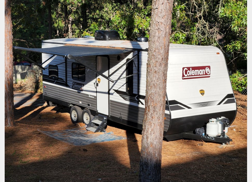 Travel Trailer rentals in Darlington