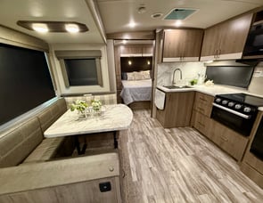 Grand Design Imagine 2600RB