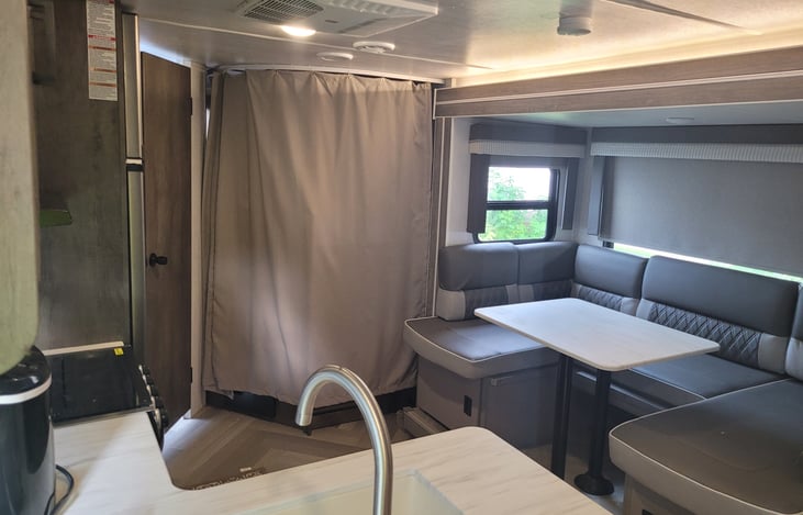 Privacy curtain for the bunks