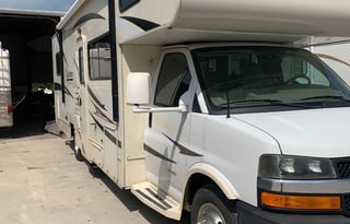 Bebe's RV sleeps 8, take her on your next trip!