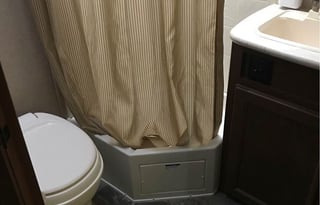 2015 Jayco Jayco Jay Feather Ultra Lite -A Feather in the heart of Lehigh Valley