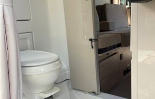 2022 Thor Motor Coach Sequence 20L