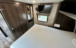 2022 Grand Design 297QB *PERFECT FOR FAMILIES!*