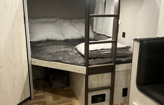 2022 Shasta Oasis 26DB