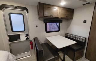 2021 Prime Time RV Avenger