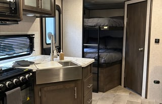 2021 Coleman Lite 2755BH
