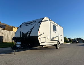 CrossRoads RV Sunset Trail SS188BH