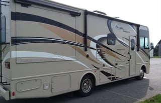 2019 Thor Motor Coach Freedom Traveler